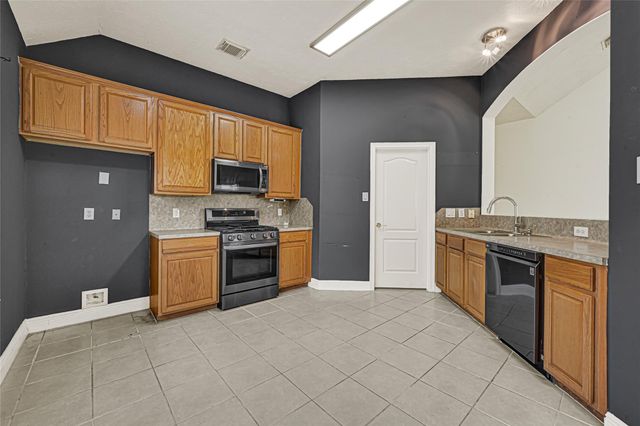 22126 Nobles Crossing Drive, Spring, TX 77373