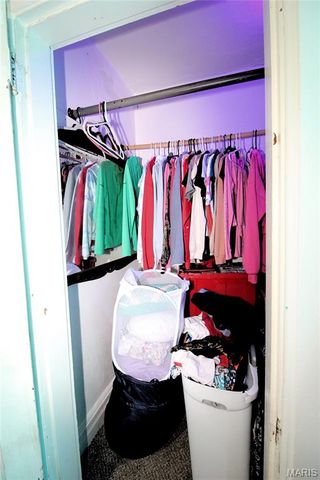 2202 Mills Avenue, Alton, IL 62002