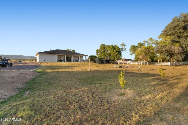 22531 W HARWELL Road, Buckeye, AZ 85326