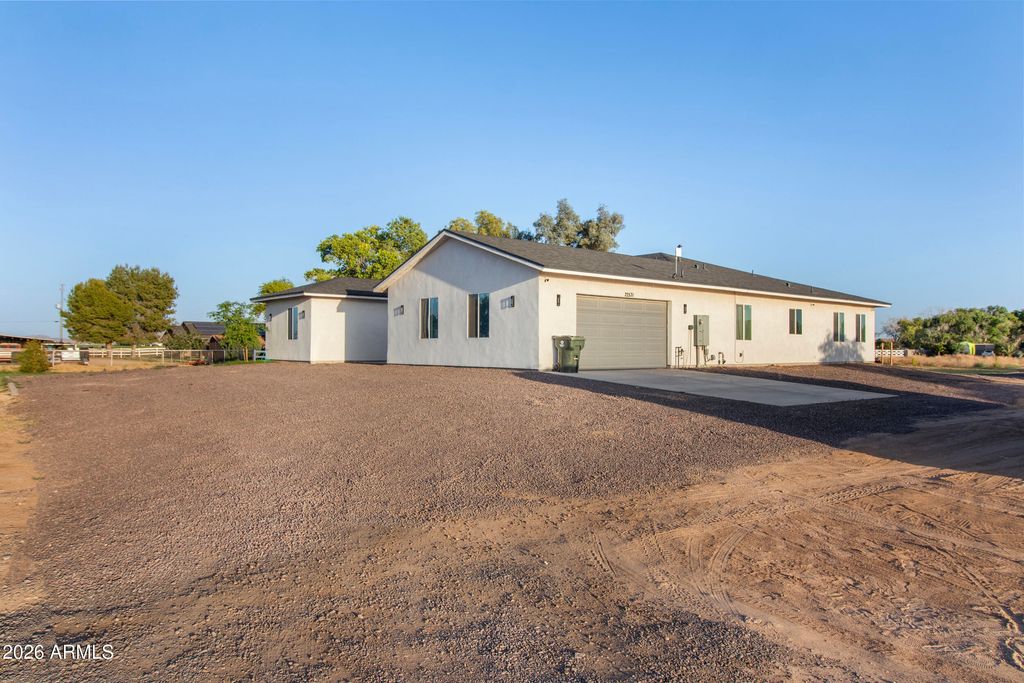 22531 W HARWELL Road, Buckeye, AZ 85326 — photo 3