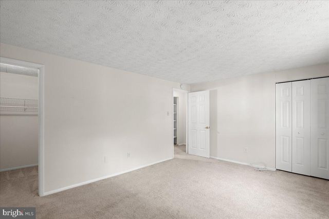 8315 BARK TREE CT, Springfield, VA 22153