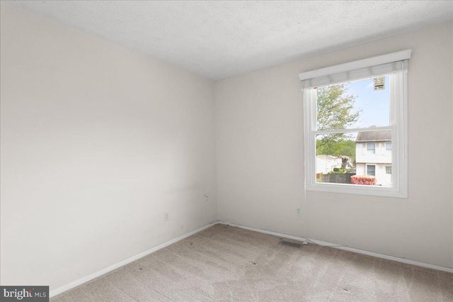 8315 BARK TREE CT, Springfield, VA 22153