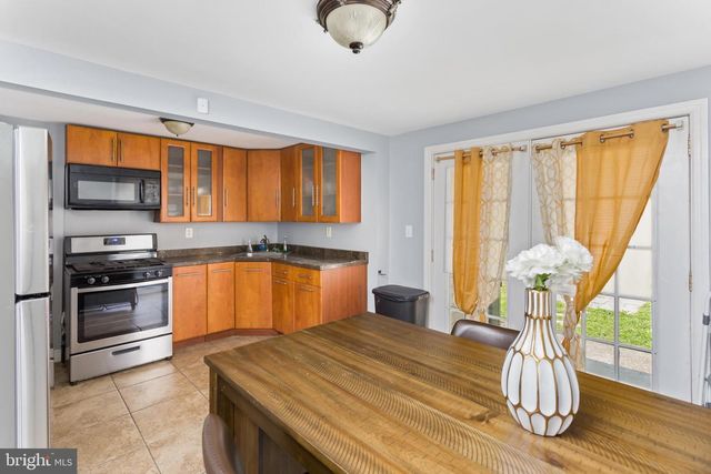 255 CLAY ST, Trenton, NJ 08611