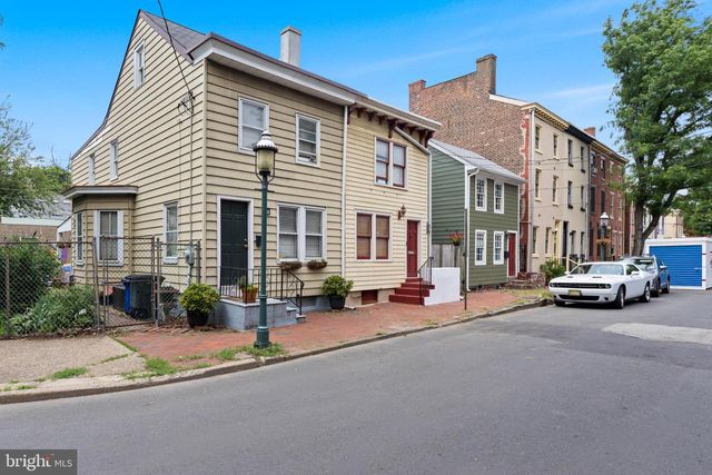255 CLAY ST, Trenton, NJ 08611