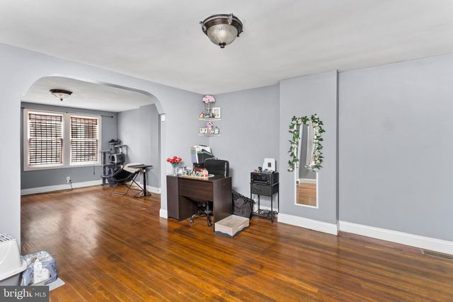 255 CLAY ST, Trenton, NJ 08611