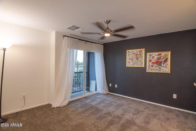 2362 E HUNTINGTON Drive, Phoenix, AZ 85040