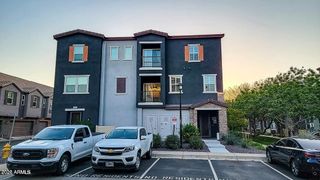 2362 E HUNTINGTON Drive, Phoenix, AZ 85040