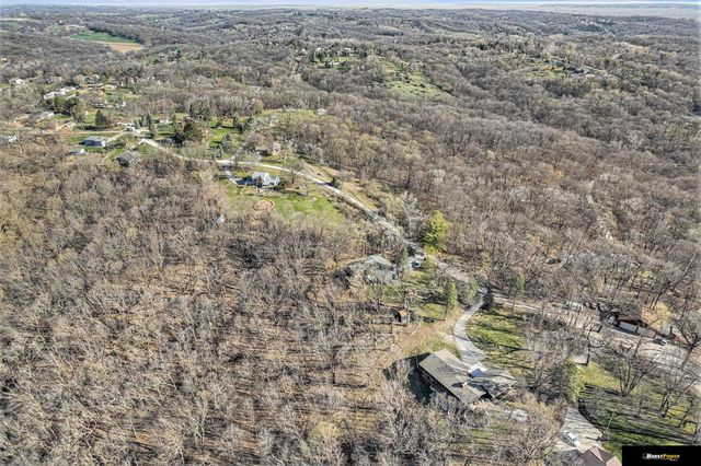 3935 Kristy Plaza, Omaha, NE 68112