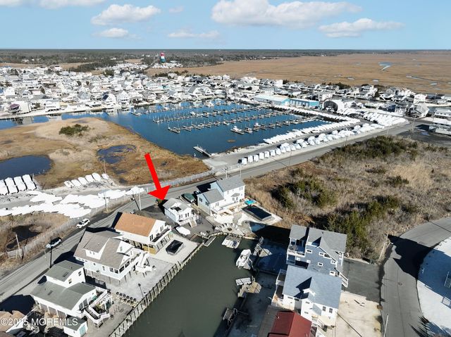 25b Carroll Avenue, Tuckerton, NJ 08087