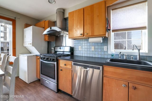 25b Carroll Avenue, Tuckerton, NJ 08087