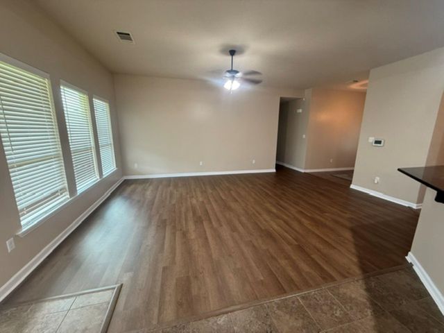 192 Carriage Way, Thibodaux, LA 70301