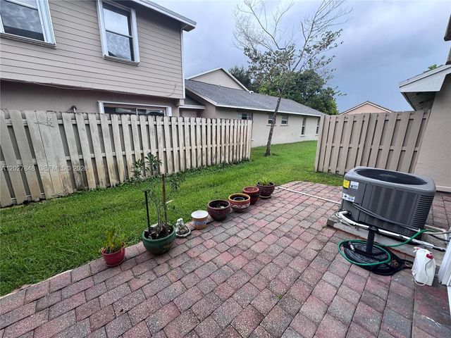12204 NW 36th Place, Sunrise, FL 33323