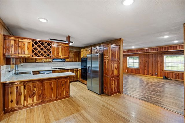 23251 W State Hwy 10, Havana, AR 72842