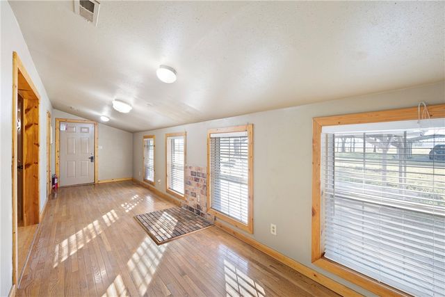 23251 W State Hwy 10, Havana, AR 72842