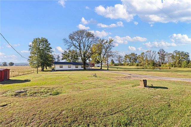 23251 W State Hwy 10, Havana, AR 72842