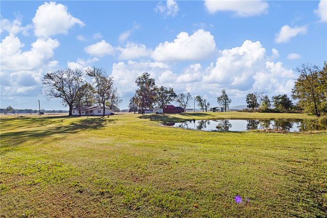 23251 W State Hwy 10, Havana, AR 72842