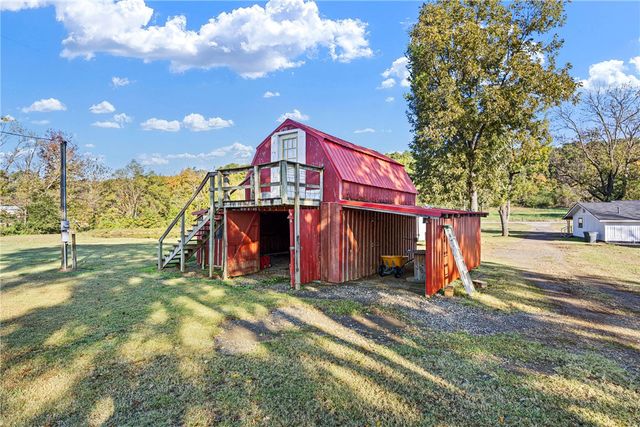 23251 W State Hwy 10, Havana, AR 72842