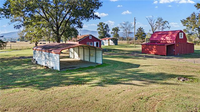 23251 W State Hwy 10, Havana, AR 72842