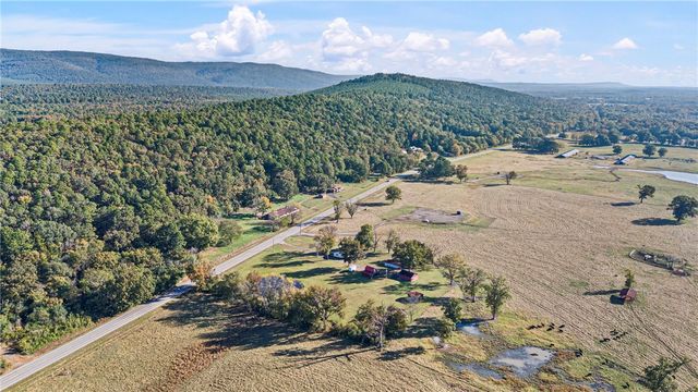 23251 W State Hwy 10, Havana, AR 72842