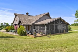 300 Keller Waits Lane, Cynthiana, KY 41031