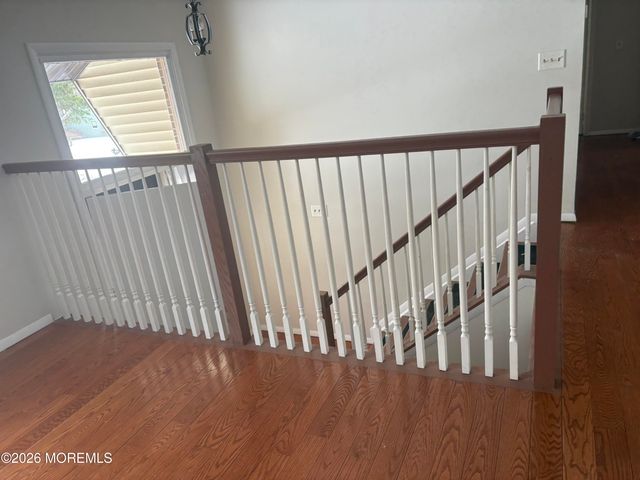 10 Cambridge Drive, Jackson, NJ 08527