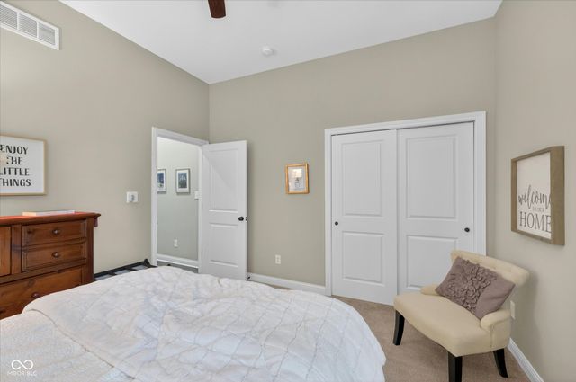 6507 Regents Park Court, Zionsville, IN 46077