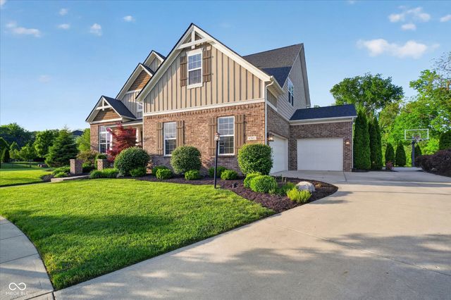6507 Regents Park Court, Zionsville, IN 46077