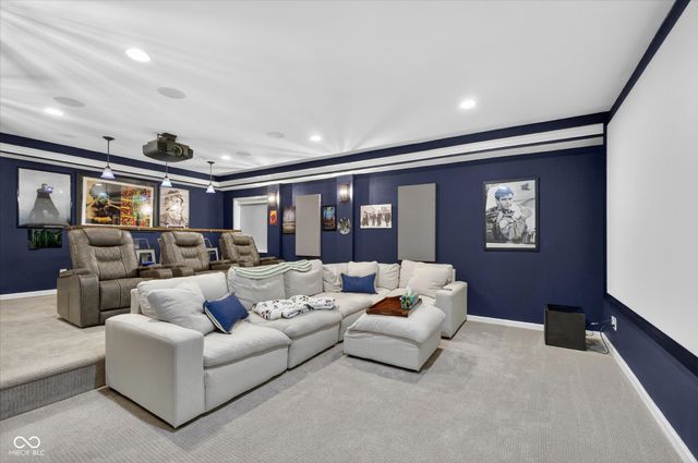 6507 Regents Park Court, Zionsville, IN 46077