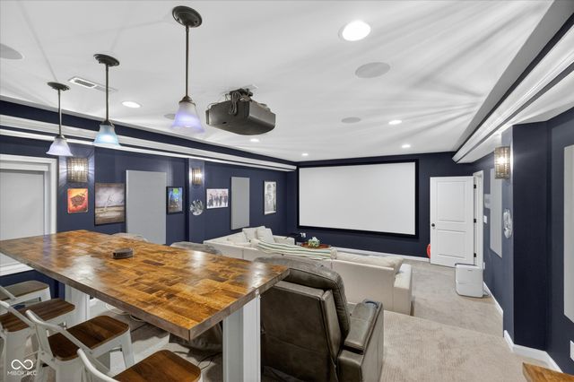 6507 Regents Park Court, Zionsville, IN 46077