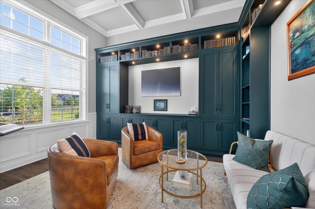 6507 Regents Park Court, Zionsville, IN 46077