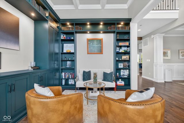 6507 Regents Park Court, Zionsville, IN 46077