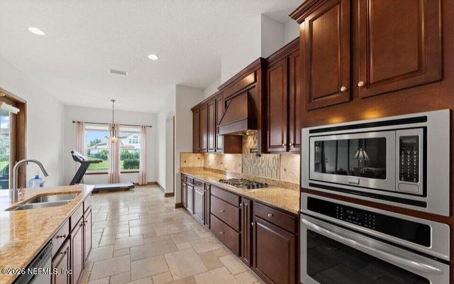 3069 SAVONA Court, Jacksonville, FL 32246