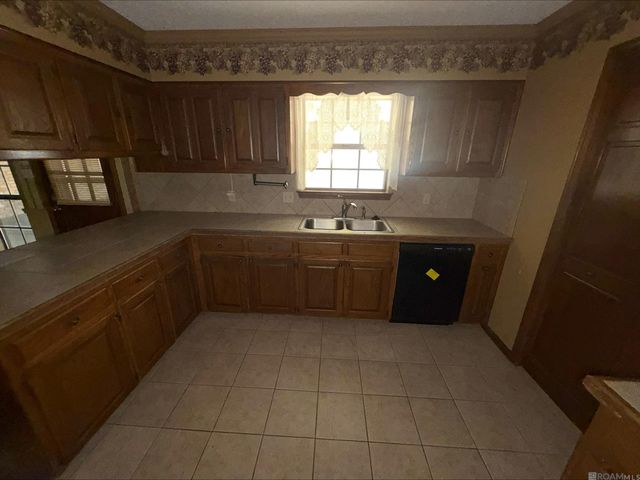 16005 Chickamauga Ave, Baton Rouge, LA 70817