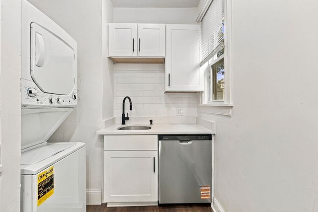 27 Hosmer St 2, Boston, MA 02126