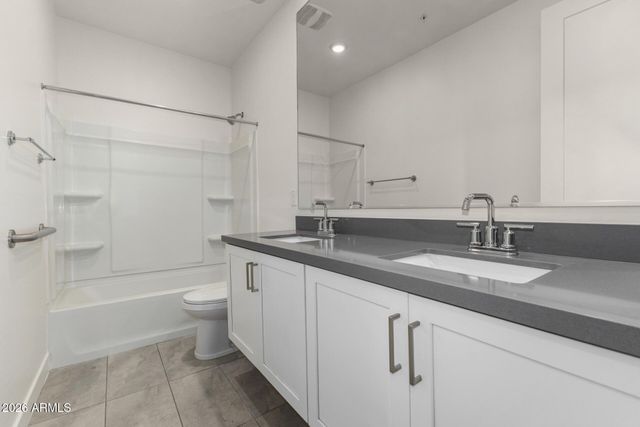 3855 S MCQUEEN Road 41, Chandler, AZ 85286