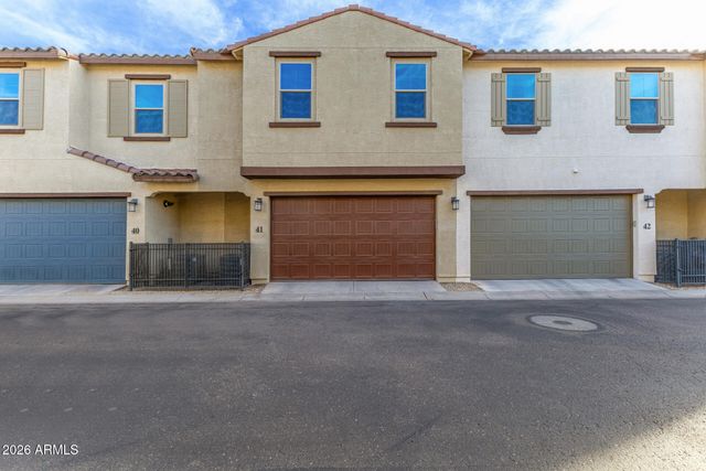 3855 S MCQUEEN Road 41, Chandler, AZ 85286