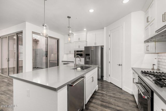 3855 S MCQUEEN Road 41, Chandler, AZ 85286