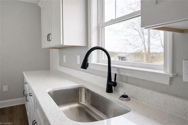 480 Watford Road, Thomasville, NC 27360