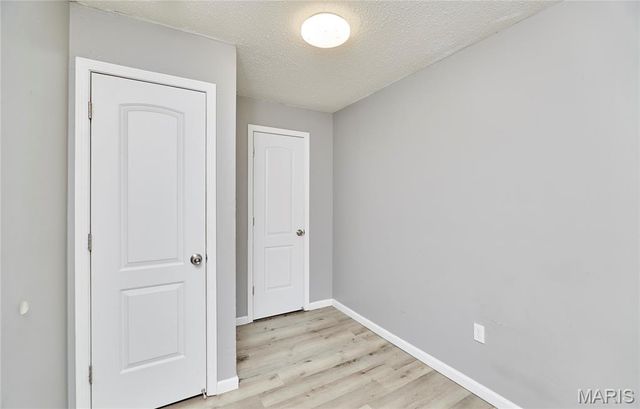 900 N Elm Avenue, Webster Groves, MO 63119