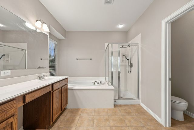 323 Deaton Drive, Fate, TX 75087