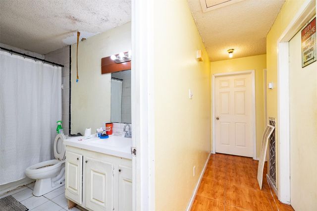 2427 Fairgreen Drive, Missouri City, TX 77489