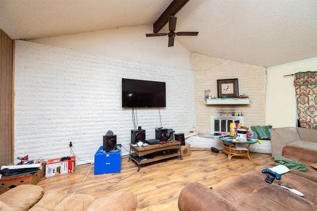 2427 Fairgreen Drive, Missouri City, TX 77489