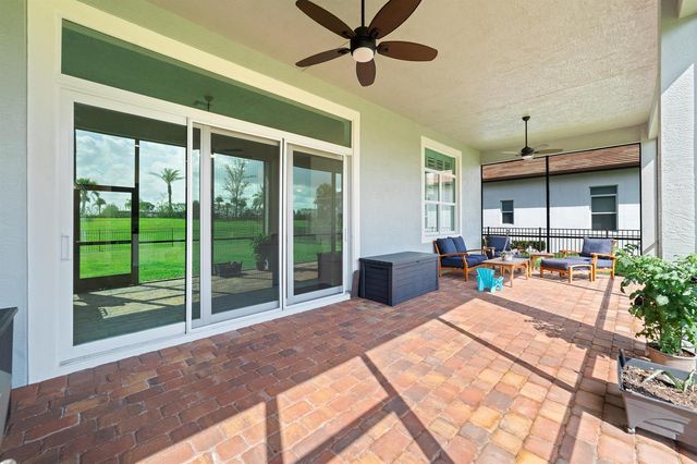 9135 SW Pepoli Way, Port St. Lucie, FL 34987