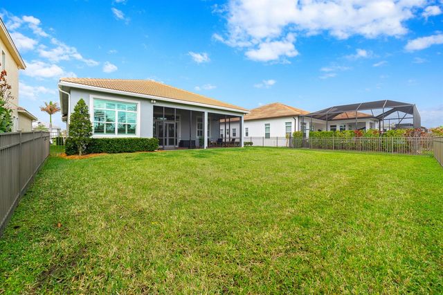 9135 SW Pepoli Way, Port St. Lucie, FL 34987