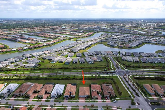 9135 SW Pepoli Way, Port St. Lucie, FL 34987