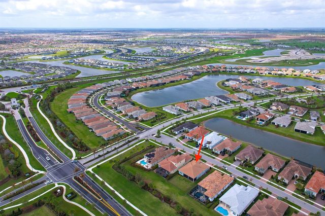9135 SW Pepoli Way, Port St. Lucie, FL 34987
