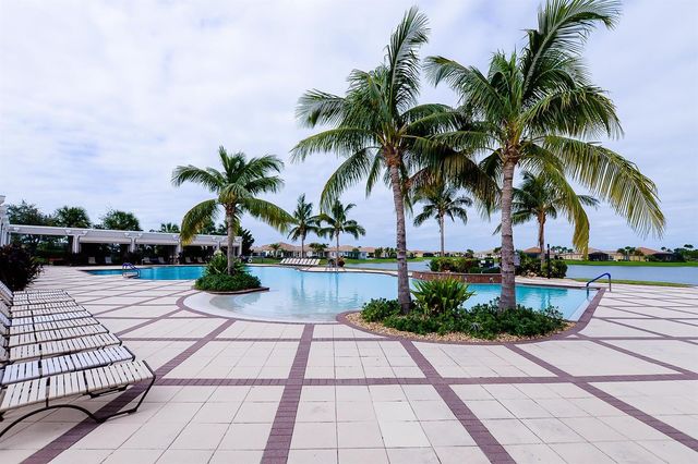 9135 SW Pepoli Way, Port St. Lucie, FL 34987