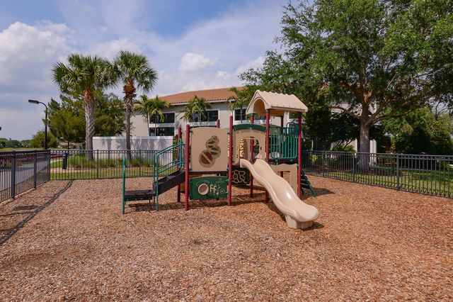 9135 SW Pepoli Way, Port St. Lucie, FL 34987