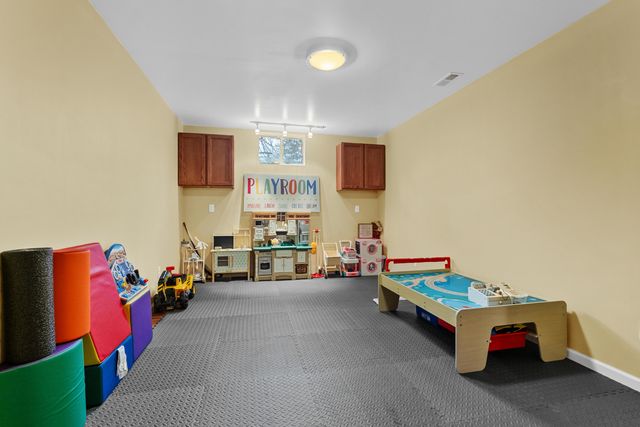 22840 Red Arrow Highway, Mattawan, MI 49071