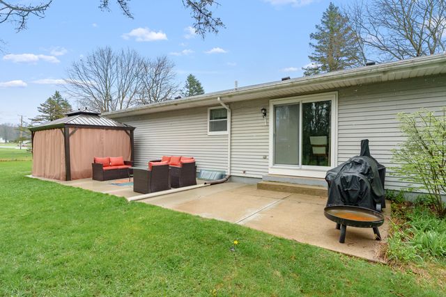 22840 Red Arrow Highway, Mattawan, MI 49071